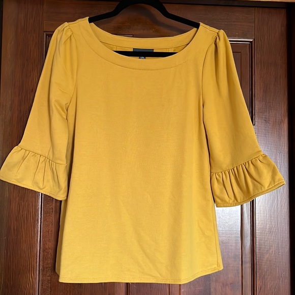 ModCloth NWT Ruffle Sleeve & Bows Top Size XS - Picture 4 of 9